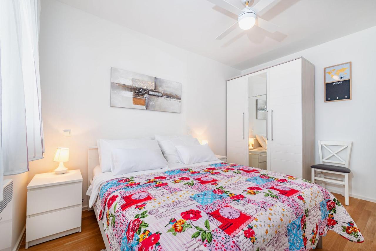 Ap Stella, Center Of Zadar, 2Br, Parking Apartment Exterior photo