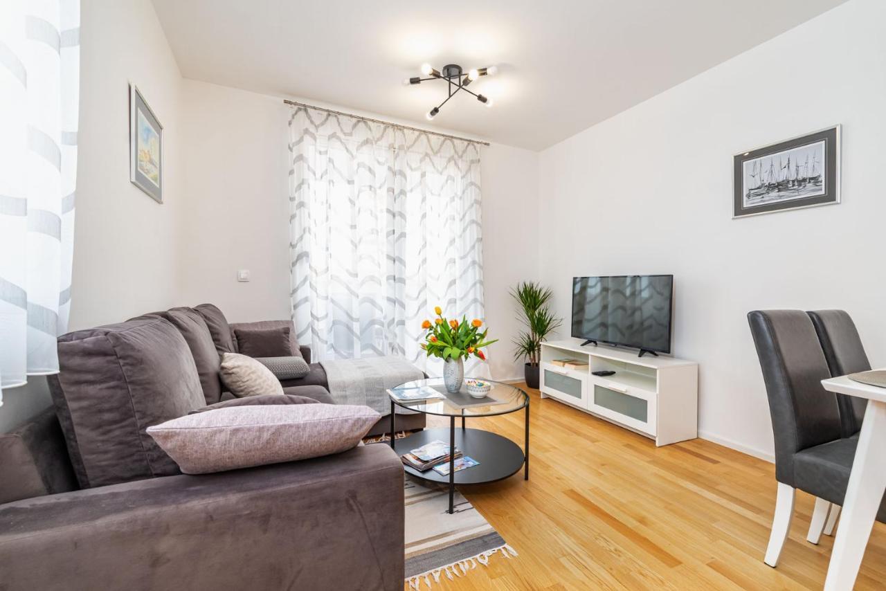 Ap Stella, Center Of Zadar, 2Br, Parking Apartment Exterior photo
